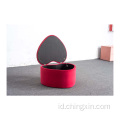 Penyimpanan Red Velvet Ottoman Furniture Ruang Tamu